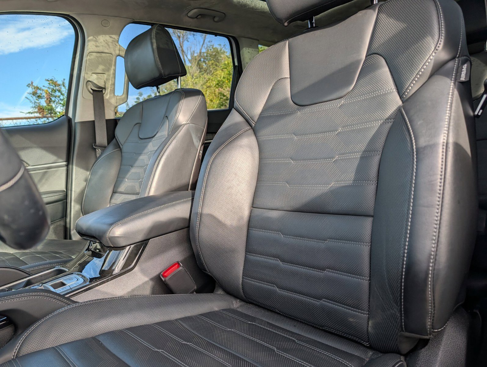 Used 2025 Kia Telluride SX Prestige AWD/4WD image 19