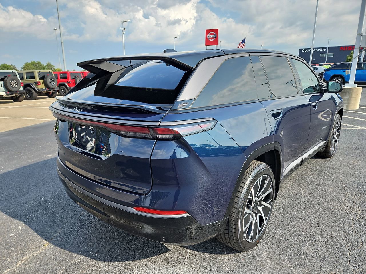 New 2025 Jeep Wagoneer S Limited image 7