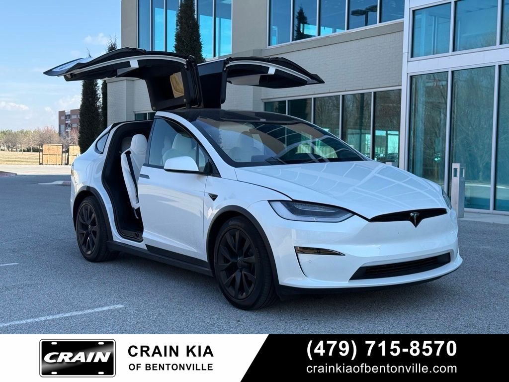 Used 2022 Tesla Model X Plaid AWD/4WD image 2
