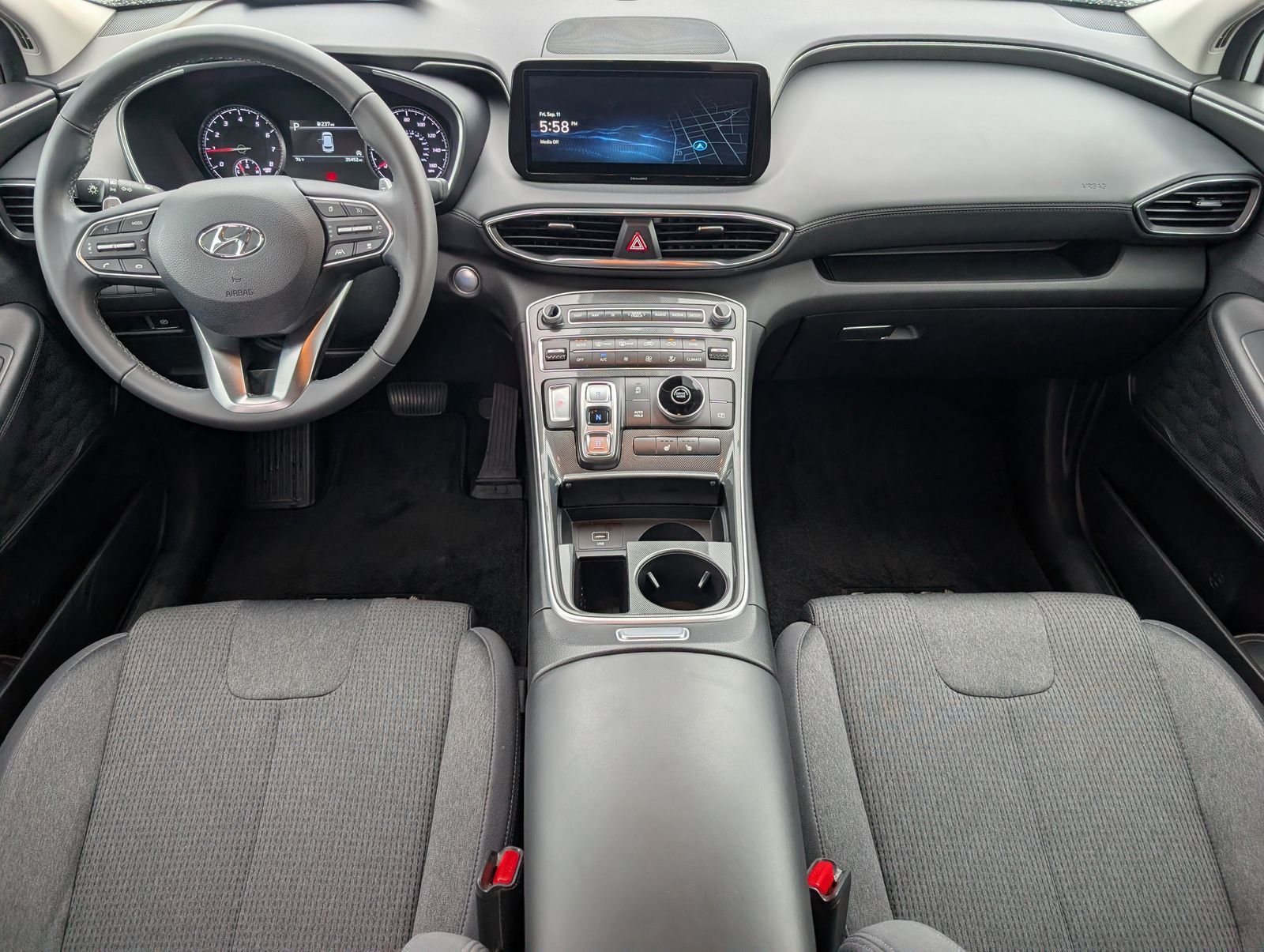 Used 2023 Hyundai Santa Fe SEL FWD image 5