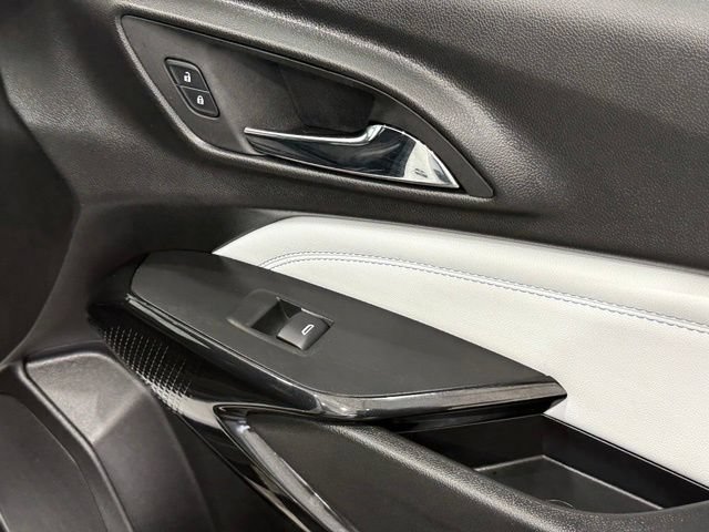 Used 2025 Chevrolet Trax LT FWD image 22