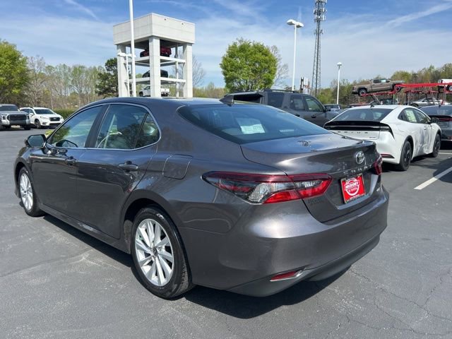 Used 2024 Toyota Camry LE w/ Convenience Package image 7