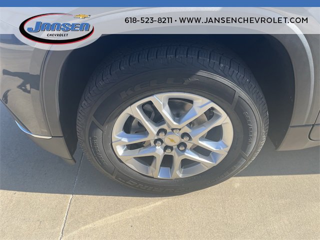 Used 2019 Chevrolet Traverse LT image 32