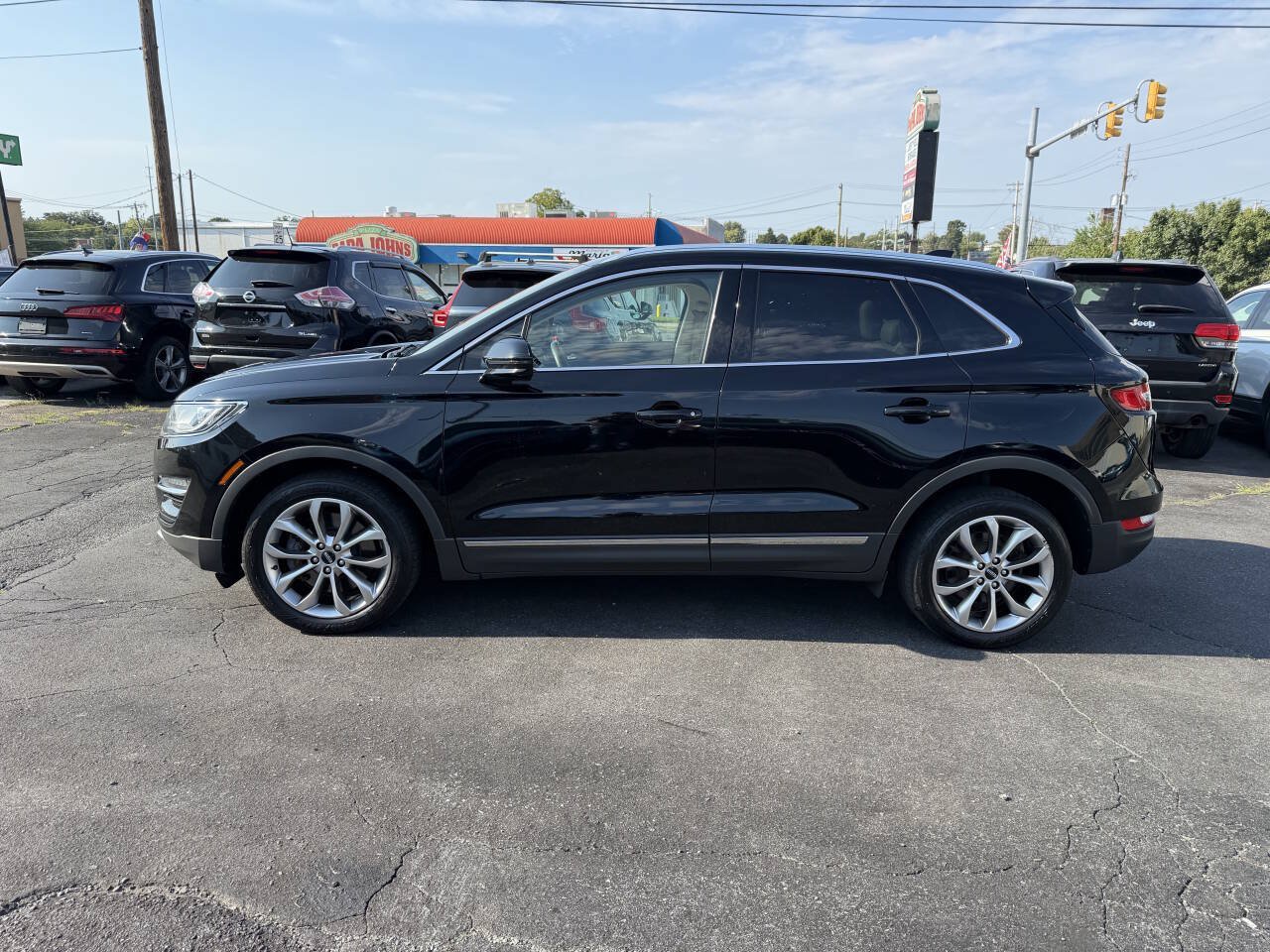 Used 2018 Lincoln MKC Select w/ Select Plus Package AWD/4WD image 3