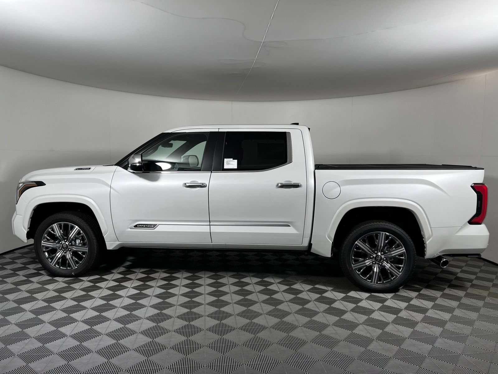 New 2026 Toyota Tundra Capstone AWD/4WD image 8
