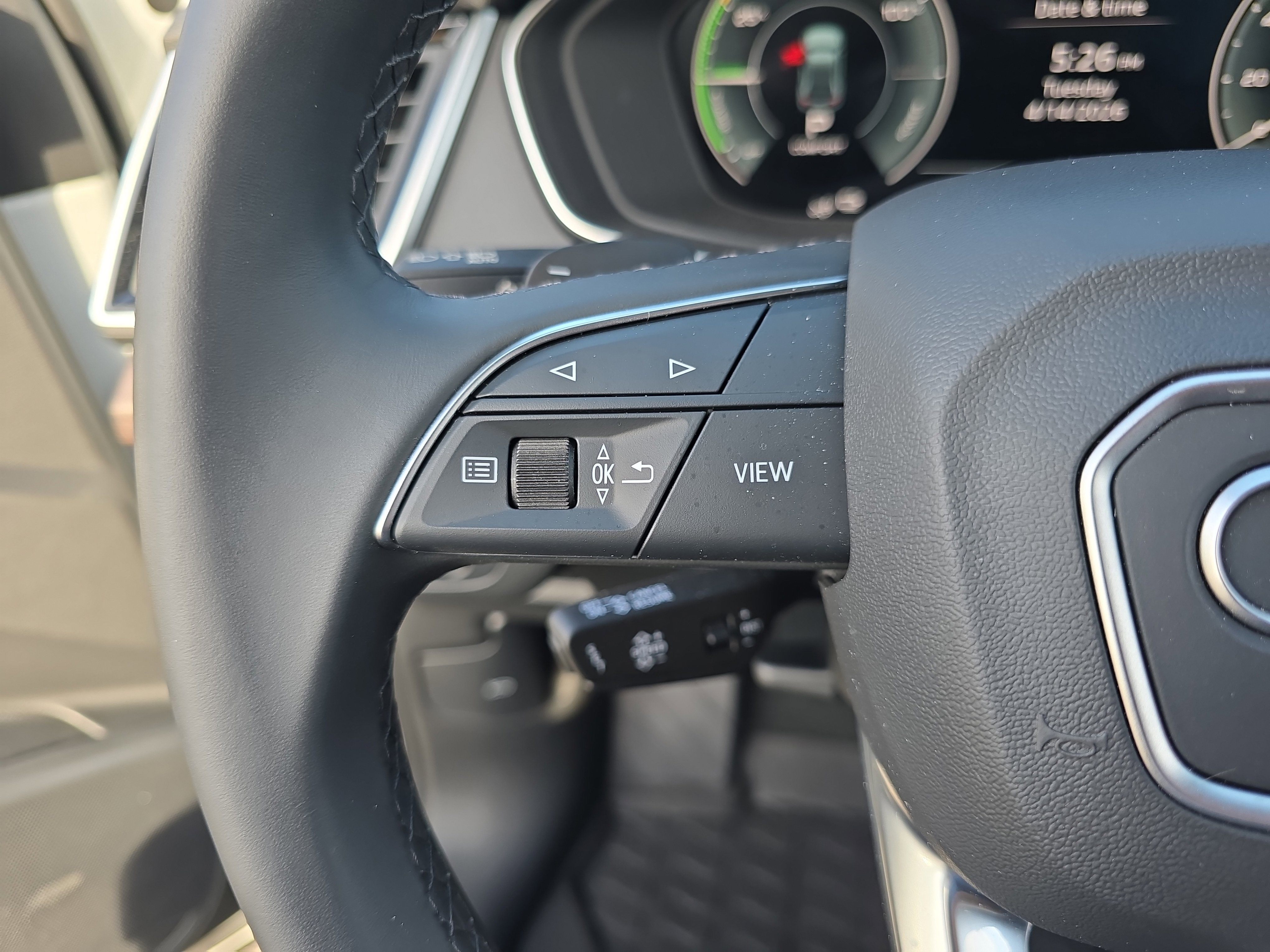 Used 2025 Audi Q5 e Premium image 17