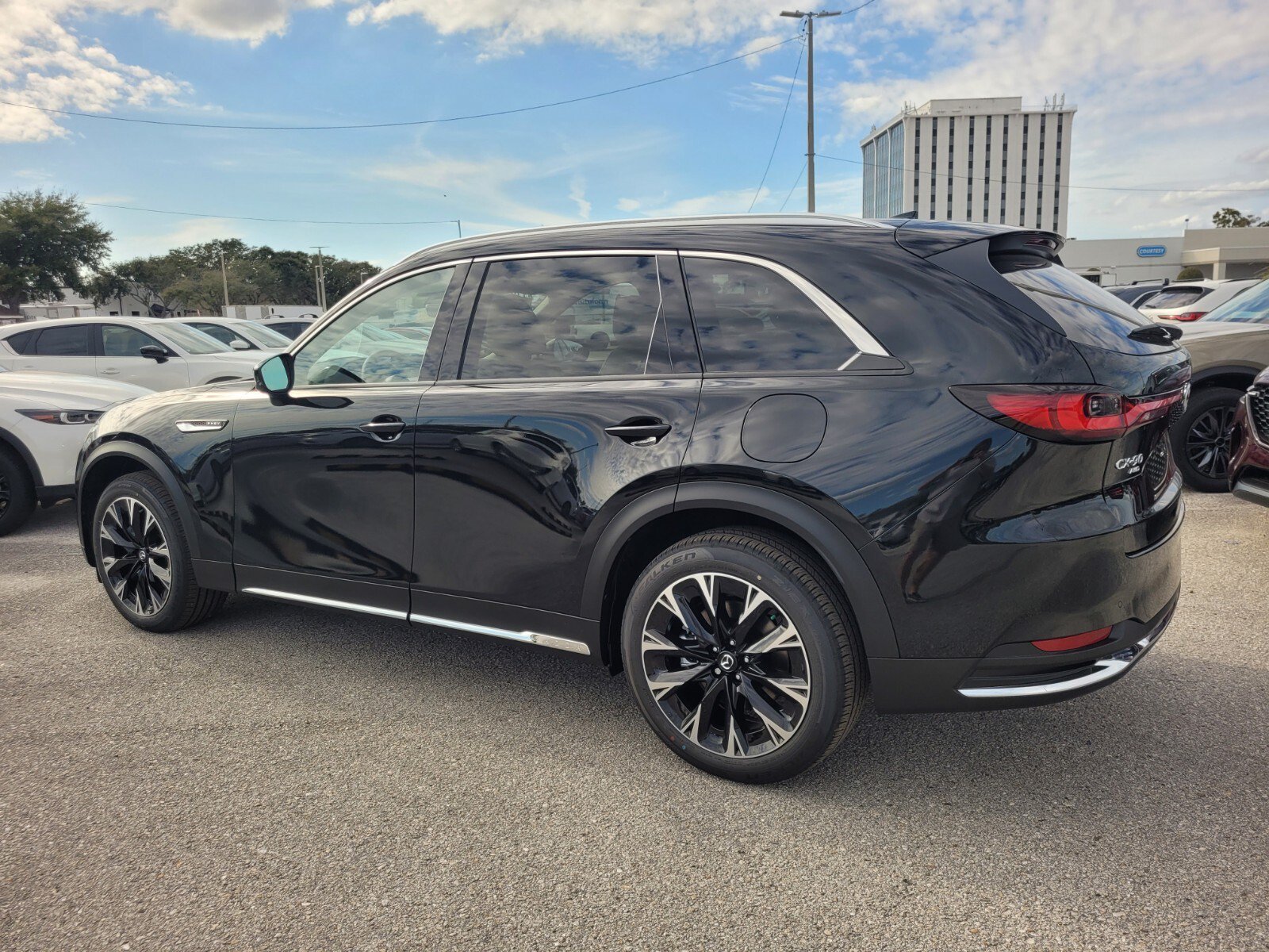 New 2026 MAZDA CX-90 Plug-In Hybrid w/ Premium Plus AWD/4WD image 10