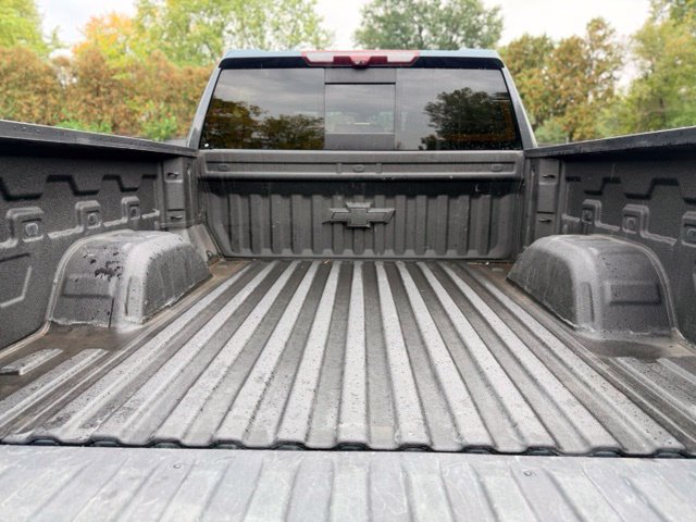 Used 2021 Chevrolet Silverado 1500 LTZ w/ Technology Package AWD/4WD image 27