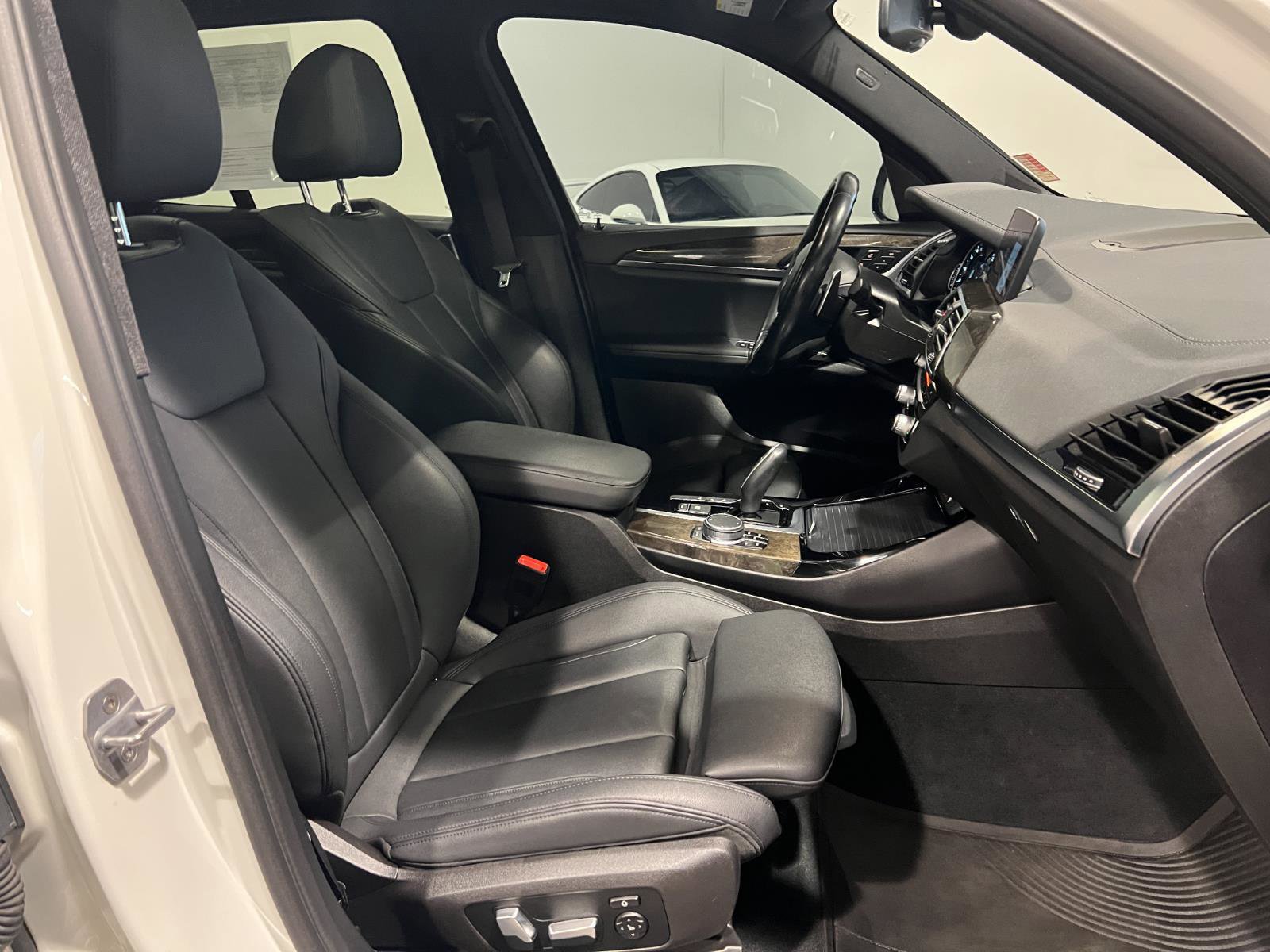 Used 2019 BMW X3 M40i w/ Premium Package image 40