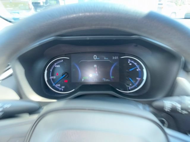 Used 2023 Toyota RAV4 XLE AWD/4WD image 13