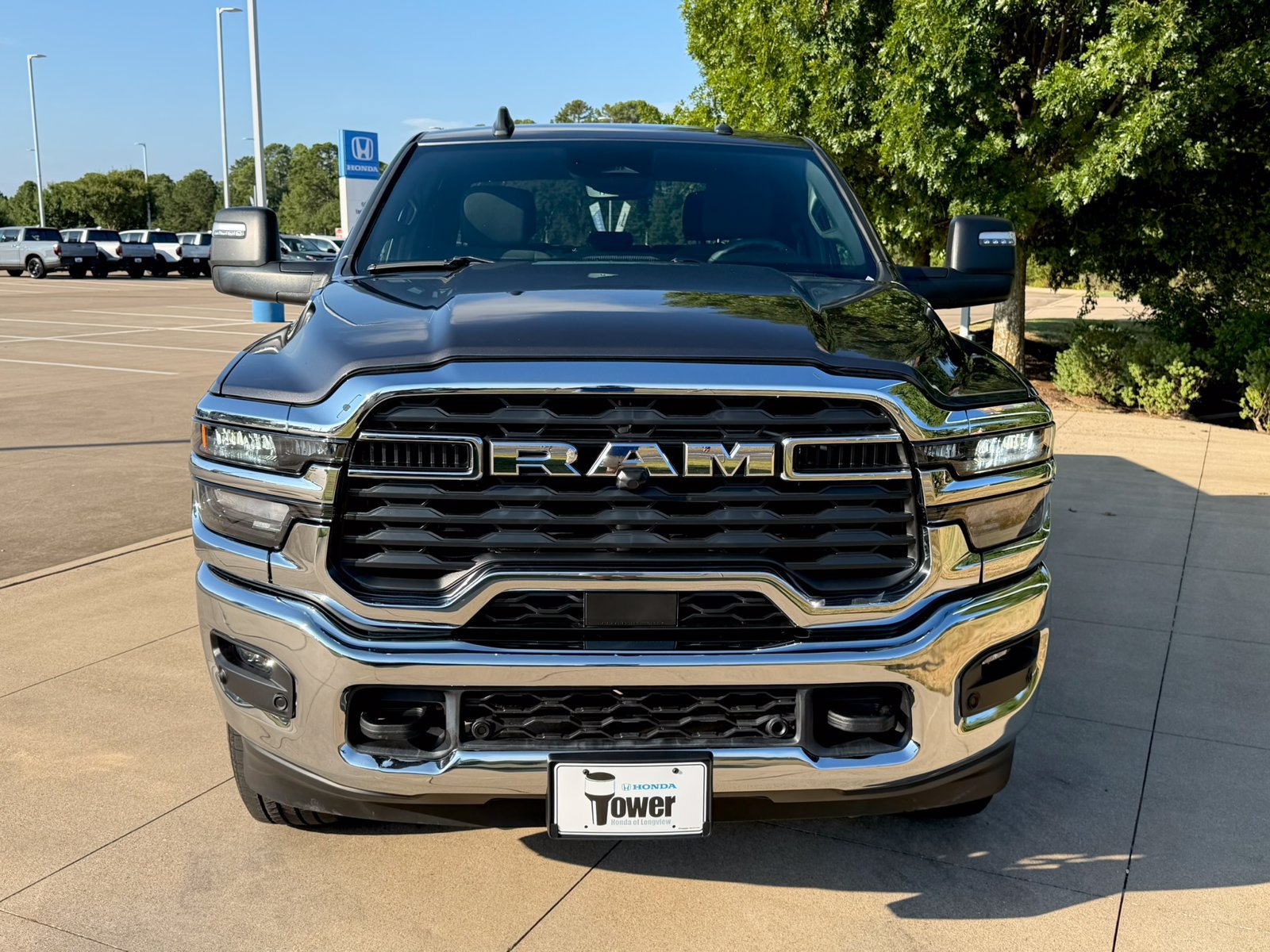 Used 2026 RAM 2500 Big Horn AWD/4WD image 2