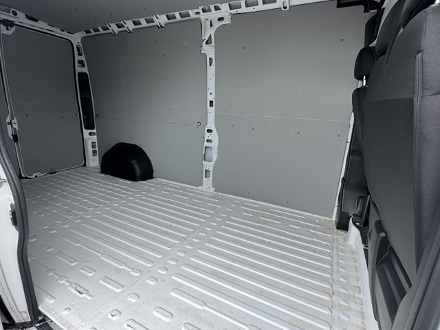 Used 2023 RAM ProMaster 2500 w/ Driver Convenience Group FWD image 8