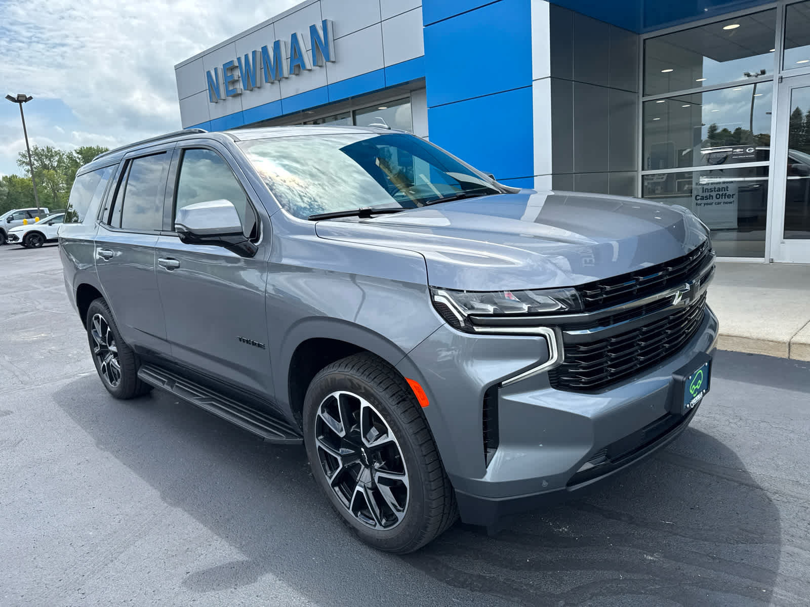 Certified 2021 Chevrolet Tahoe RST w/ Luxury Package AWD/4WD image 1