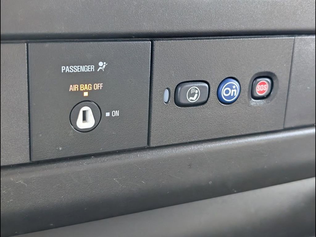 Used 2019 Chevrolet Express 2500 w/ Safety Package image 17