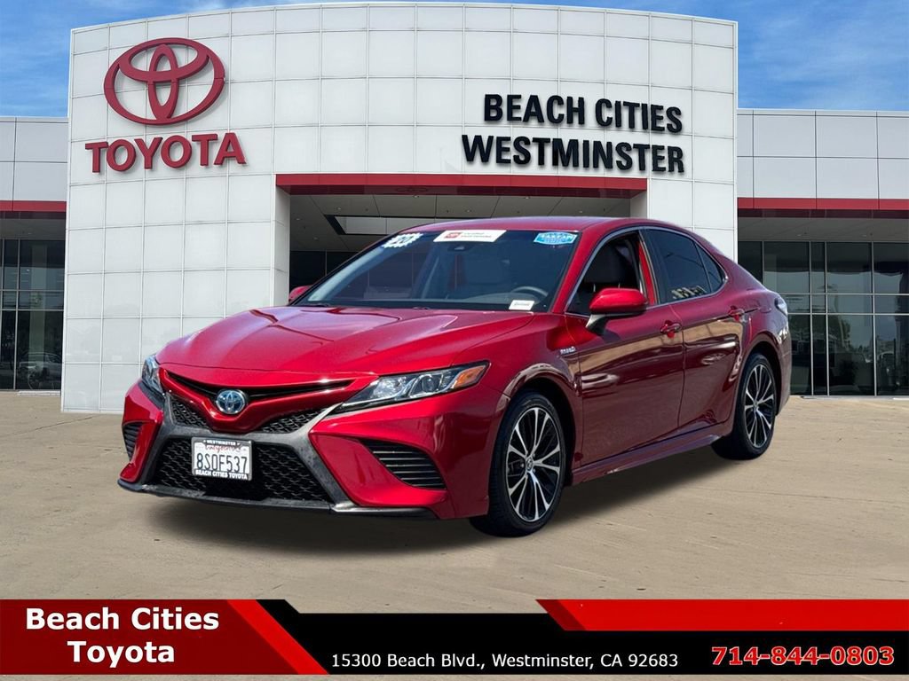 Certified 2020 Toyota Camry SE FWD image 6