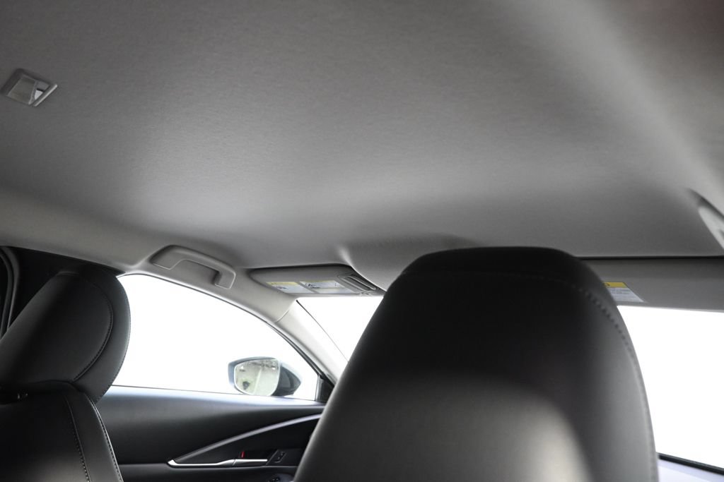 New 2026 MAZDA CX-30 AWD 2.5 S w/ Select Sport Pkg image 17