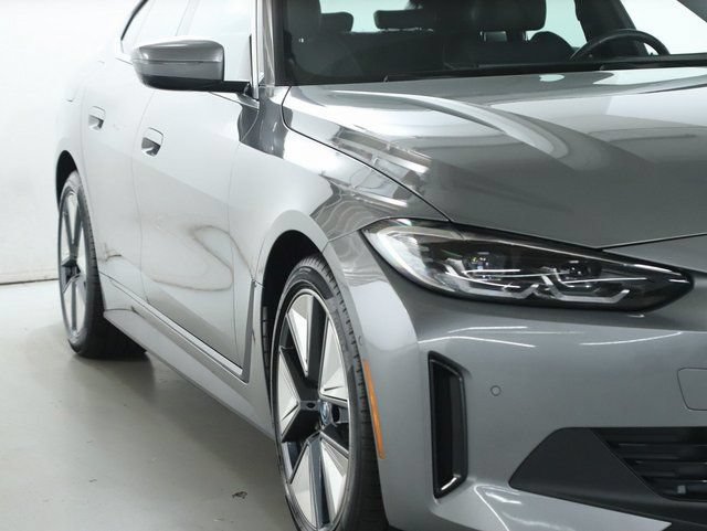 Used 2024 BMW i4 xDrive40i w/ Convenience Package AWD/4WD image 9