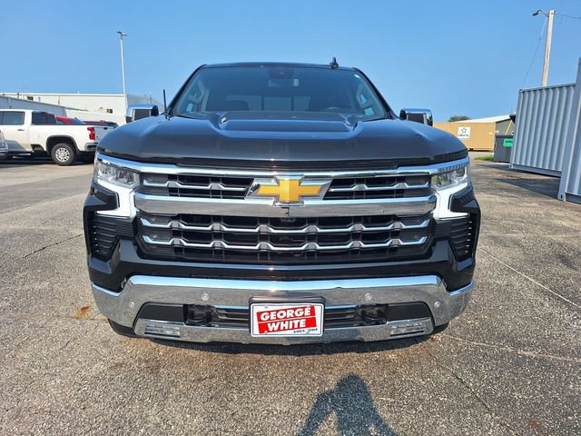 Used 2024 Chevrolet Silverado 1500 LTZ w/ LTZ Premium Package AWD/4WD image 9