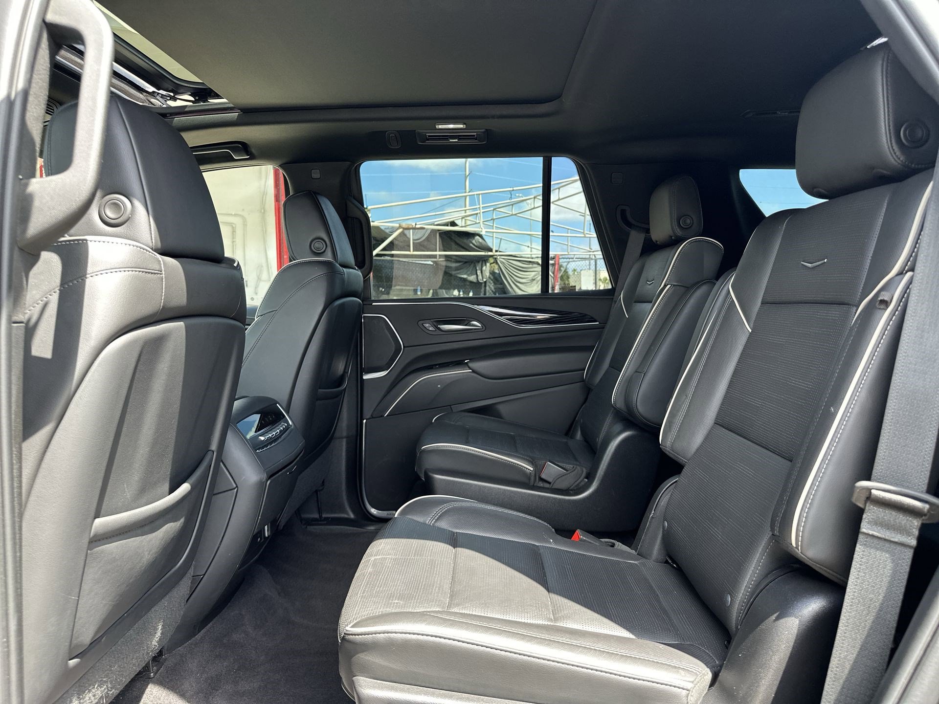 Used 2022 Cadillac Escalade Sport w/ Touring Package image 25