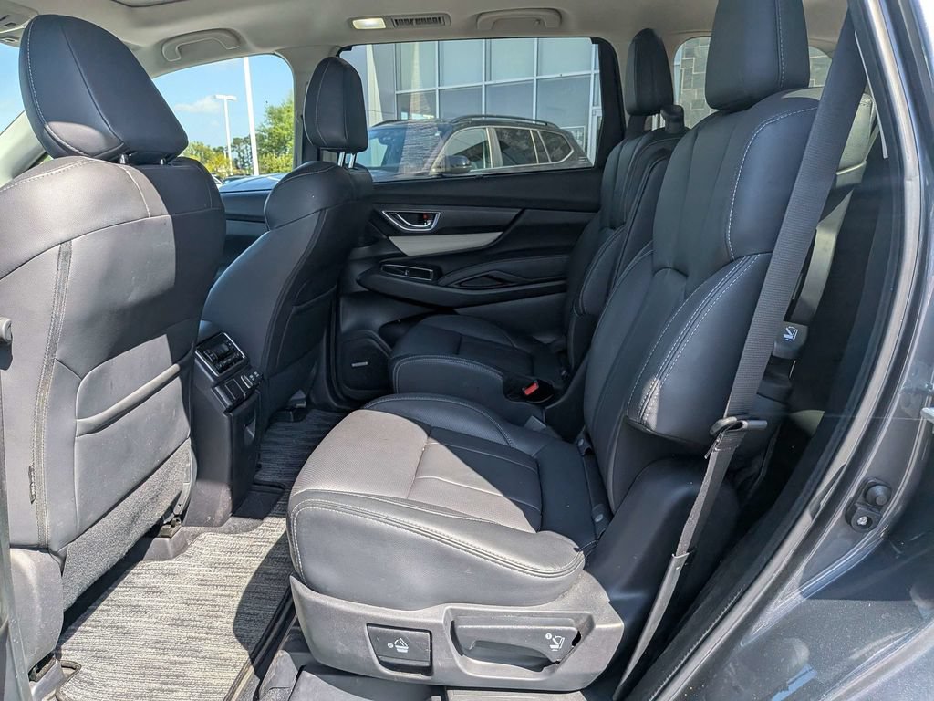 Used 2022 Subaru Ascent Limited w/ Technology Package AWD/4WD image 16