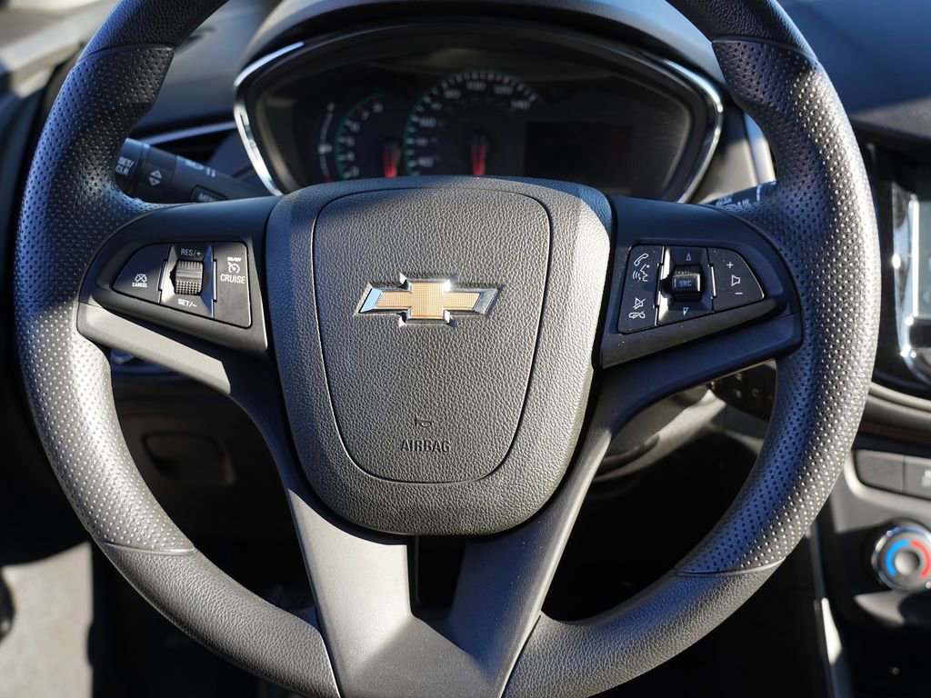 Used 2017 Chevrolet Trax LT image 22