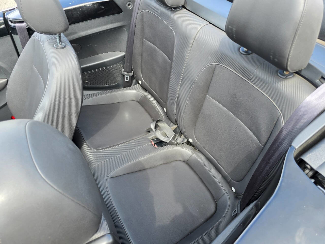 Used 2014 Volkswagen Beetle 2.5 image 25