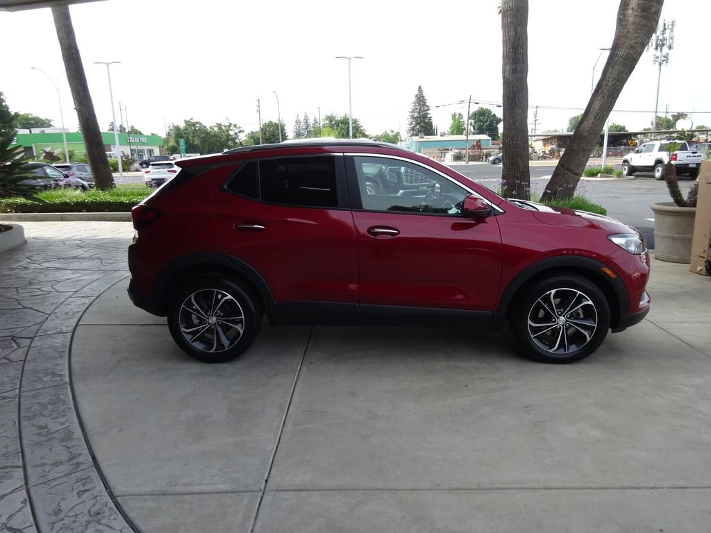 Certified 2021 Buick Encore GX Select image 11