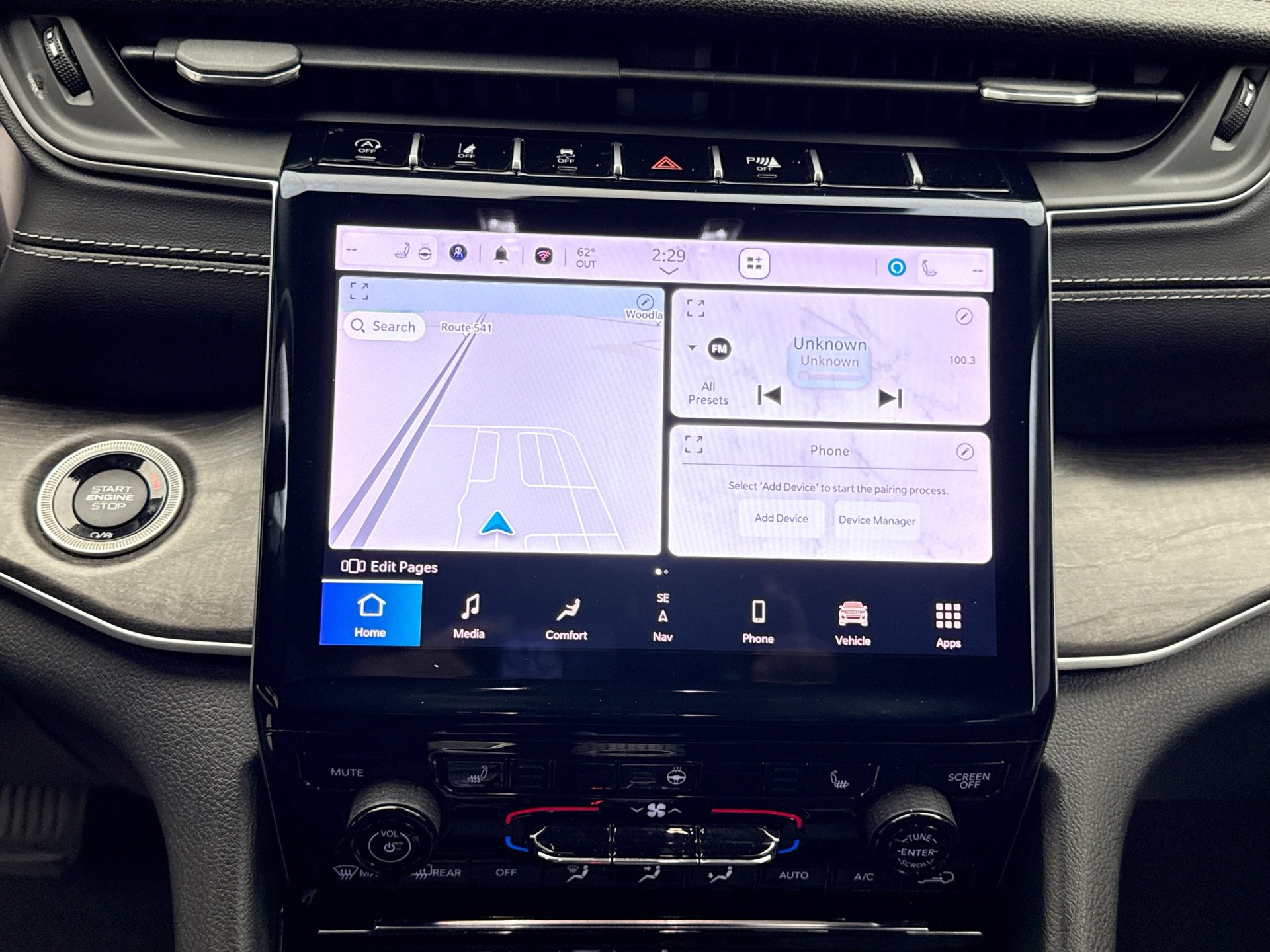 Used 2022 Jeep Grand Cherokee L Limited image 14