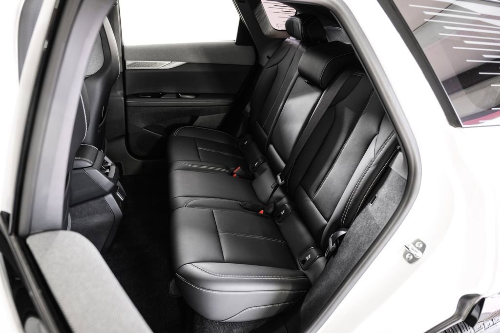 Used 2025 Cadillac Optiq Sport 1 w/ LPO, Floor Liner Package image 35