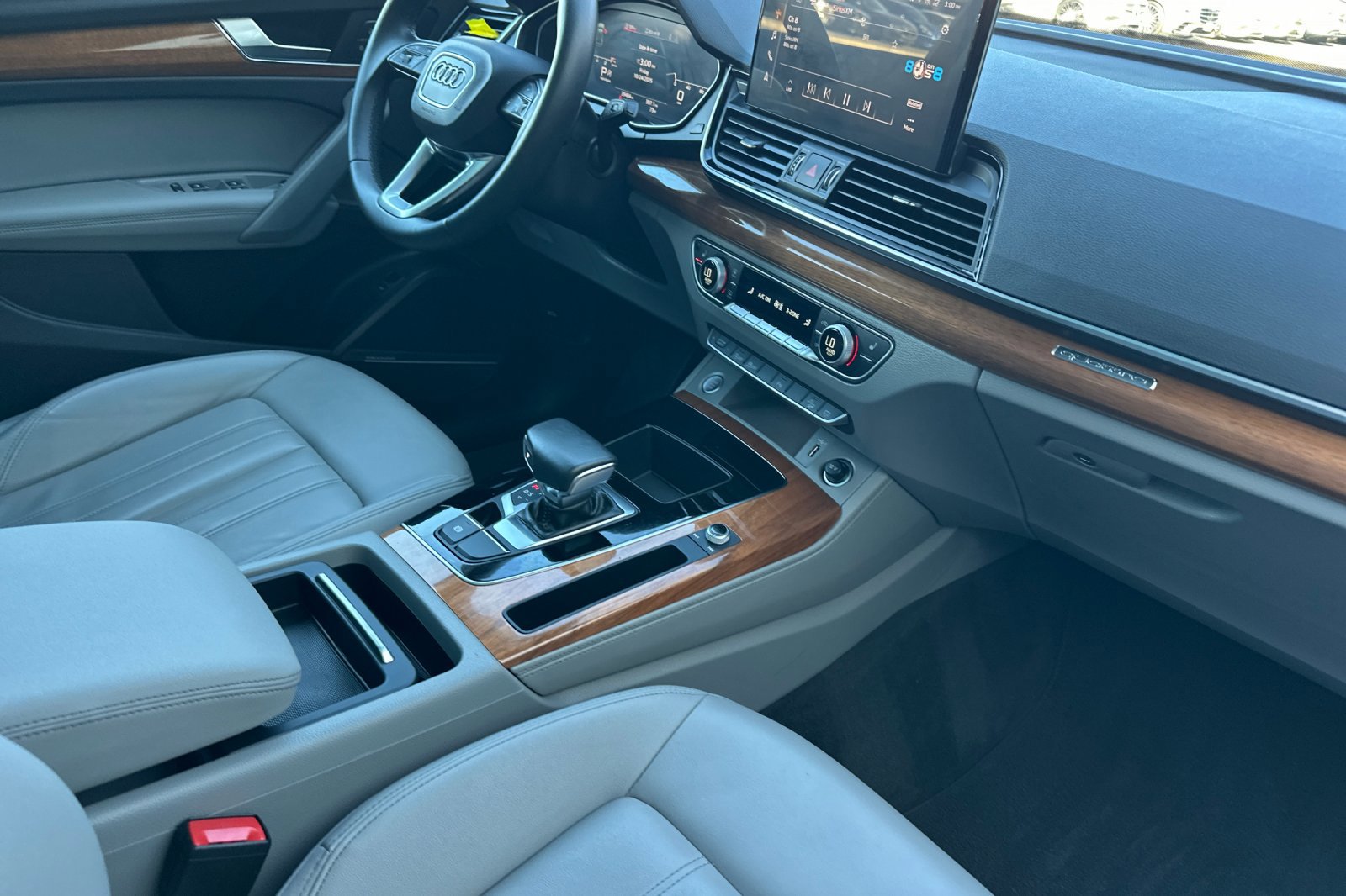 Used 2022 Audi Q5 2.0T Premium Plus image 16