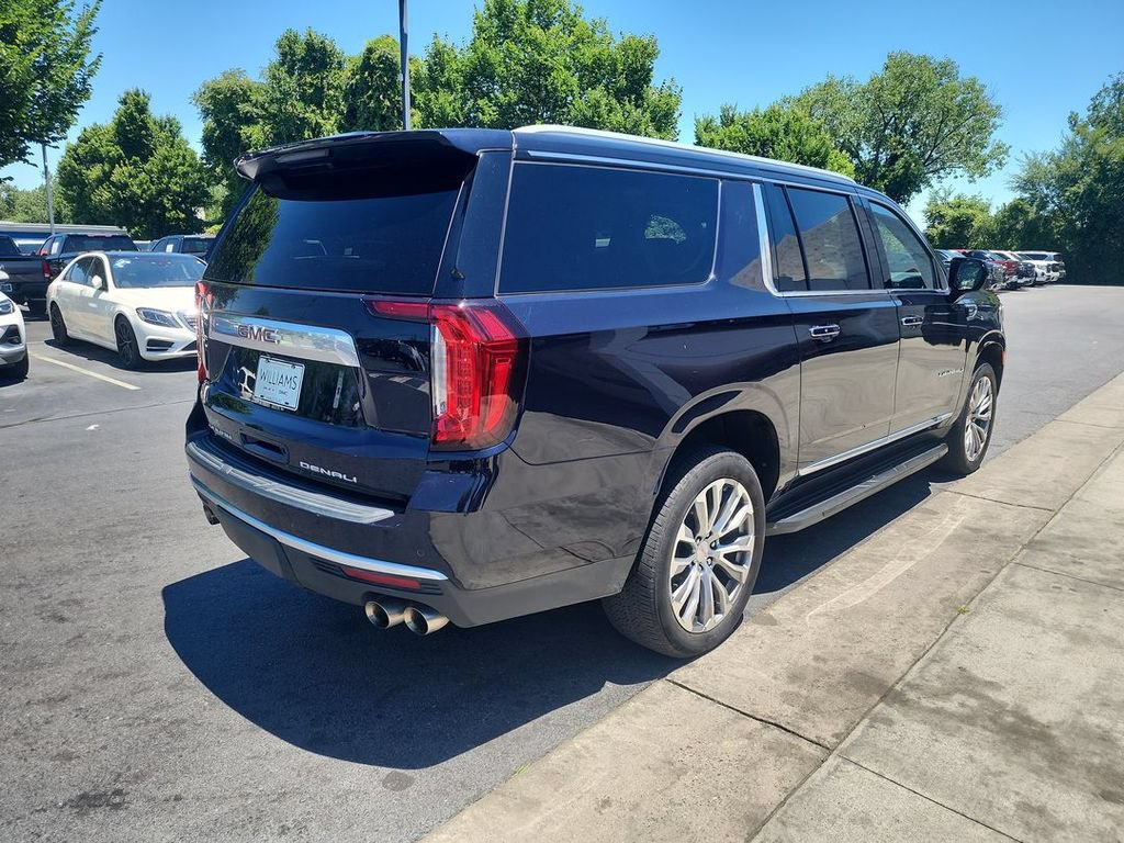 Certified 2022 GMC Yukon XL Denali AWD/4WD image 8