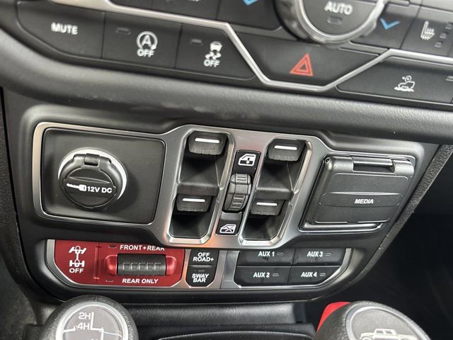 New 2026 Jeep Gladiator Rubicon w/ Steel Power Dome Hood Package image 34
