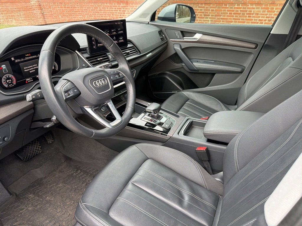 Used 2022 Audi Q5 2.0T Premium Plus w/ Premium Plus Package image 6