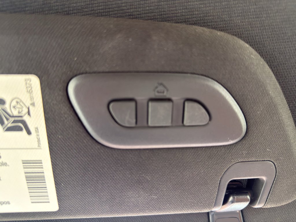 Used 2018 Chevrolet Corvette Stingray Convertible w/ 2LT Preferred Equipment Group image 36