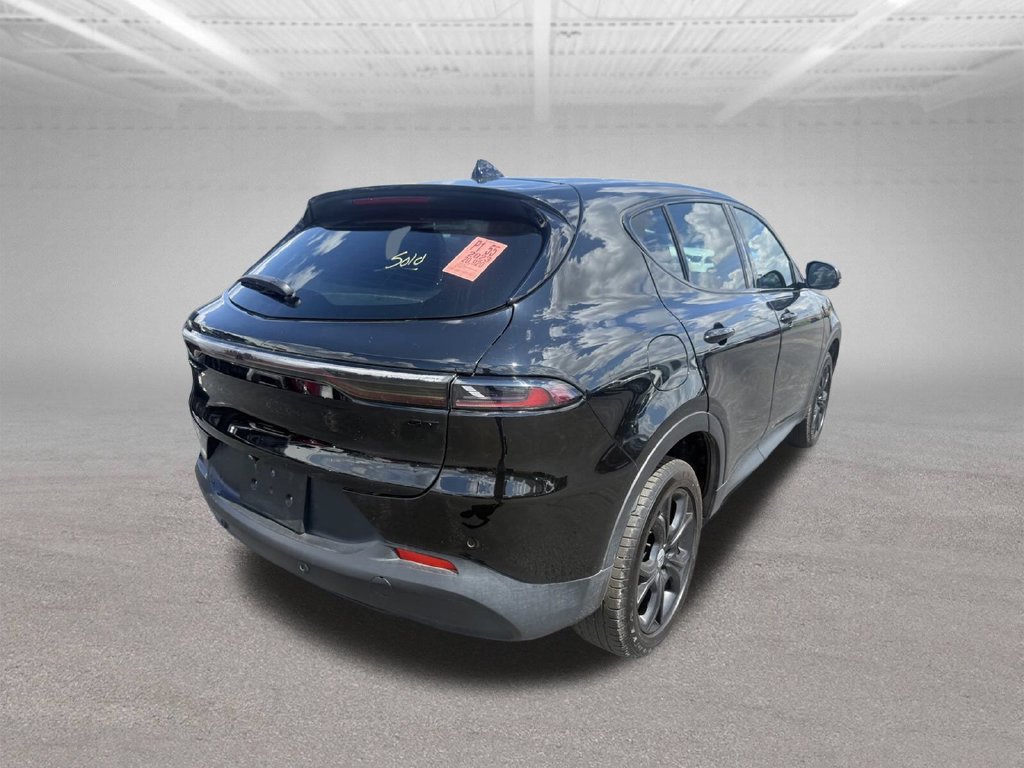 Used 2023 Dodge Hornet GT w/ GT Blacktop Package AWD/4WD image 4