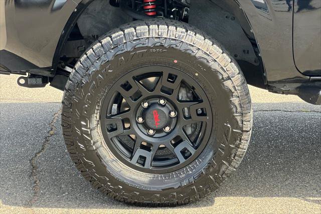 Certified 2022 Toyota Tacoma SR AWD/4WD image 28