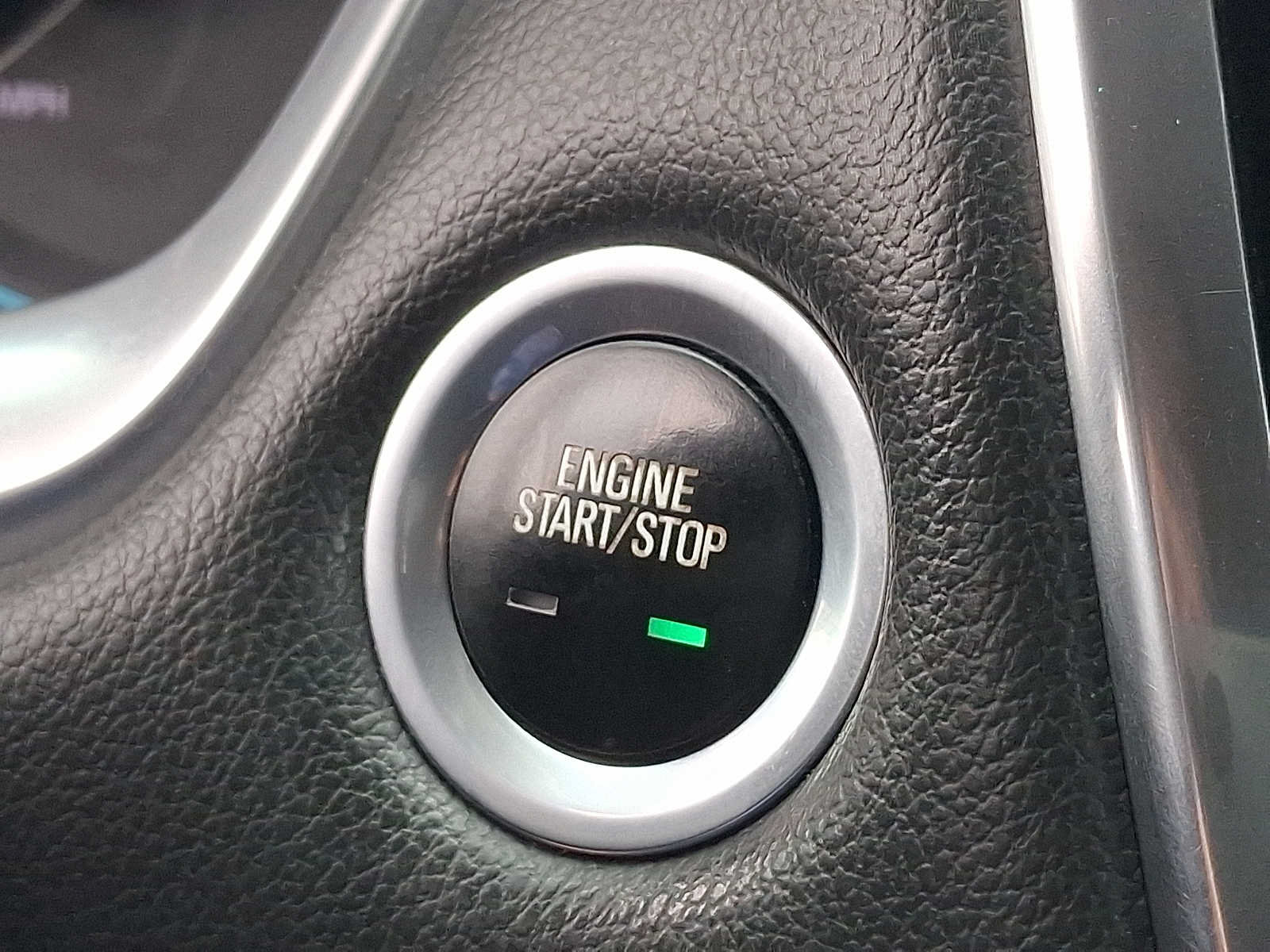 Used 2021 Chevrolet Traverse LT AWD/4WD image 22