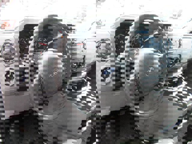 Used 2012 Ford E-350 and Econoline 350 Super Duty w/ PWR Locks & Windows Group image 12