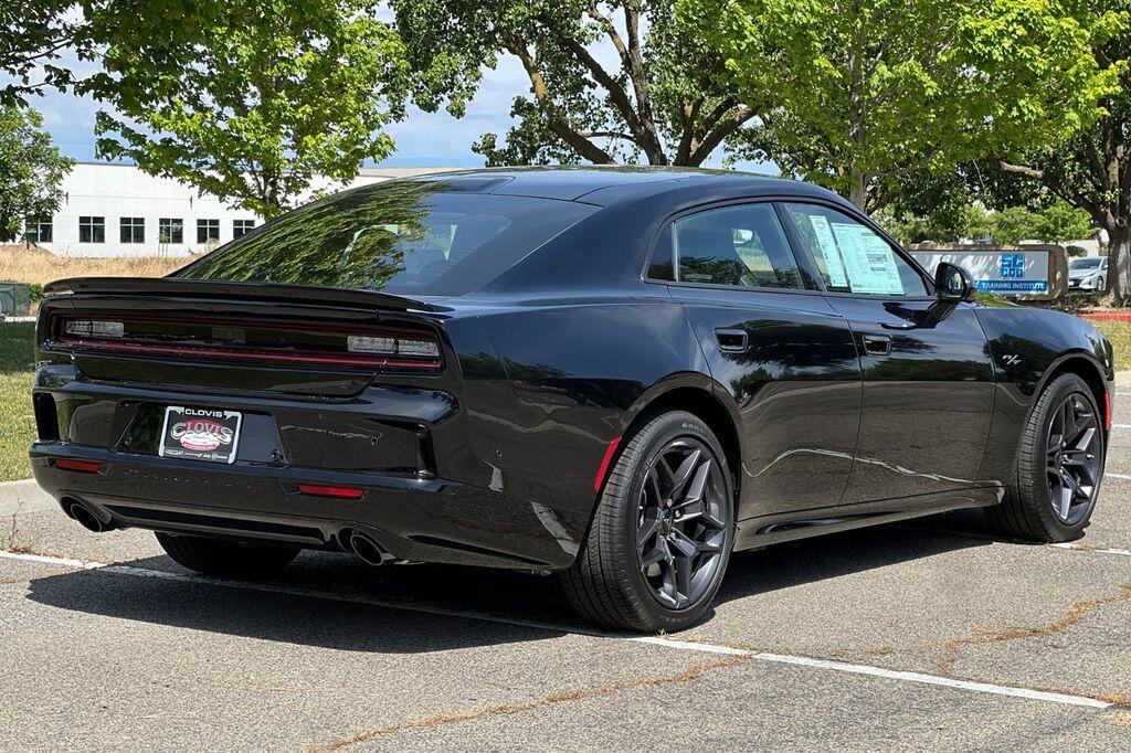 New 2026 Dodge Charger R/T AWD/4WD image 4