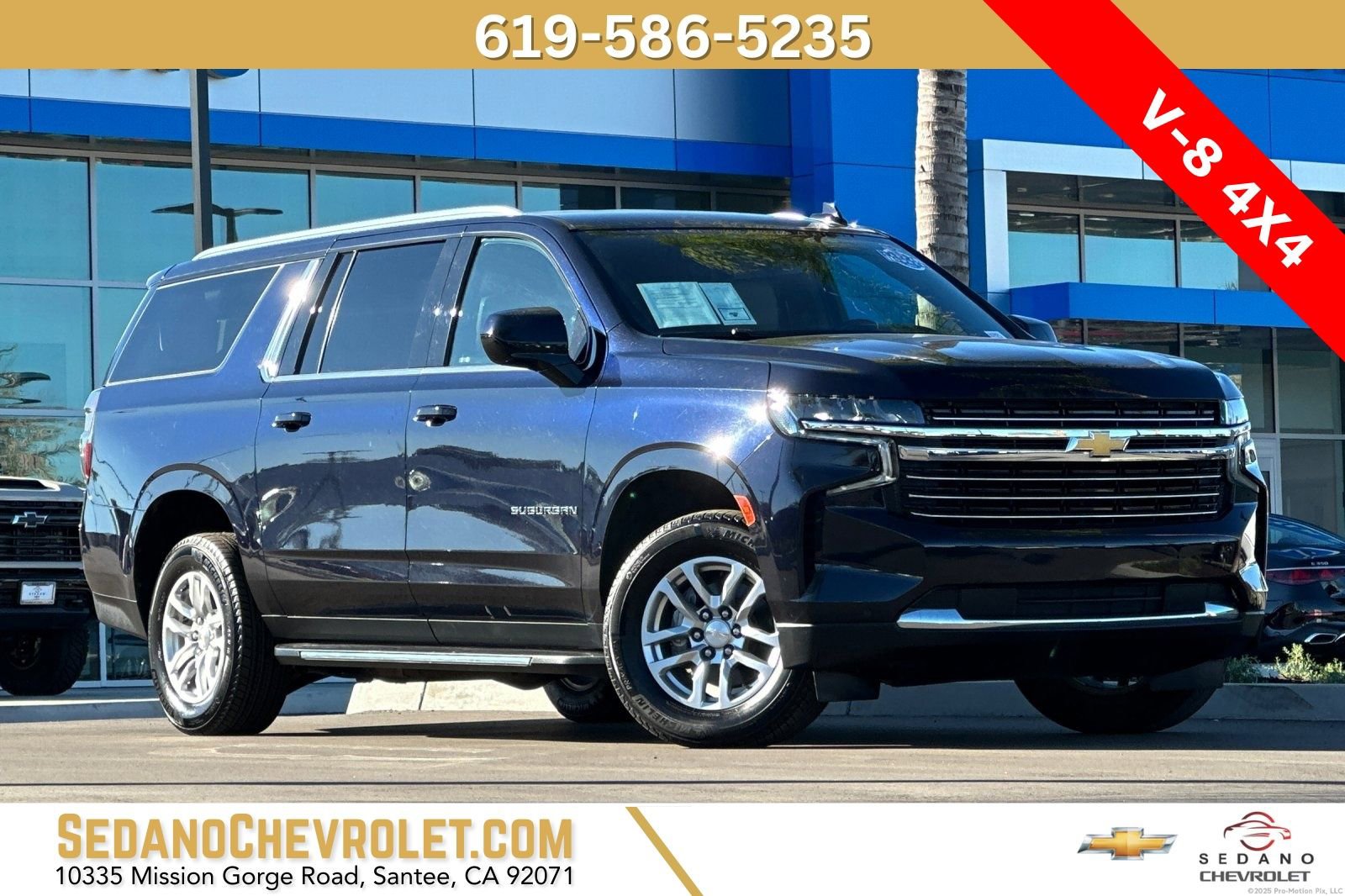 Used 2024 Chevrolet Suburban LT image 1