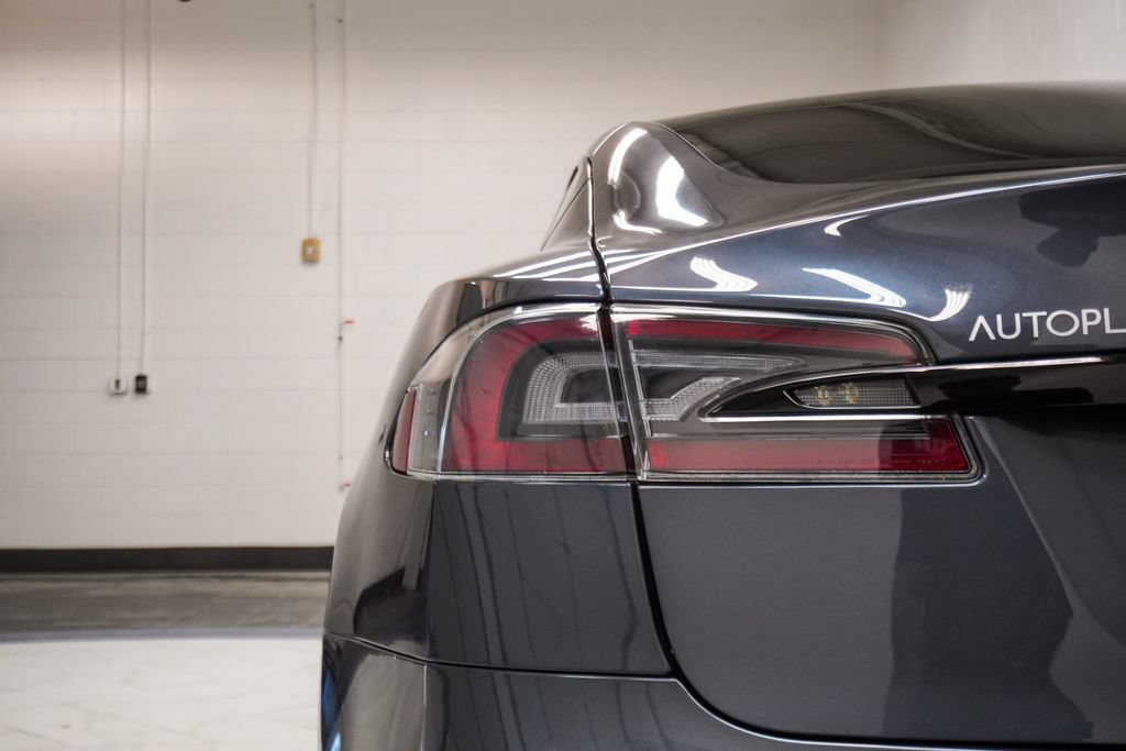 Used 2021 Tesla Model S Long Range AWD/4WD image 29