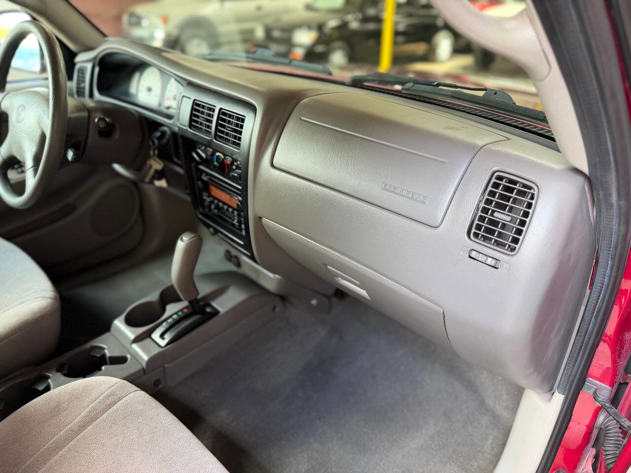 Used 2004 Toyota Tacoma PreRunner RWD image 22