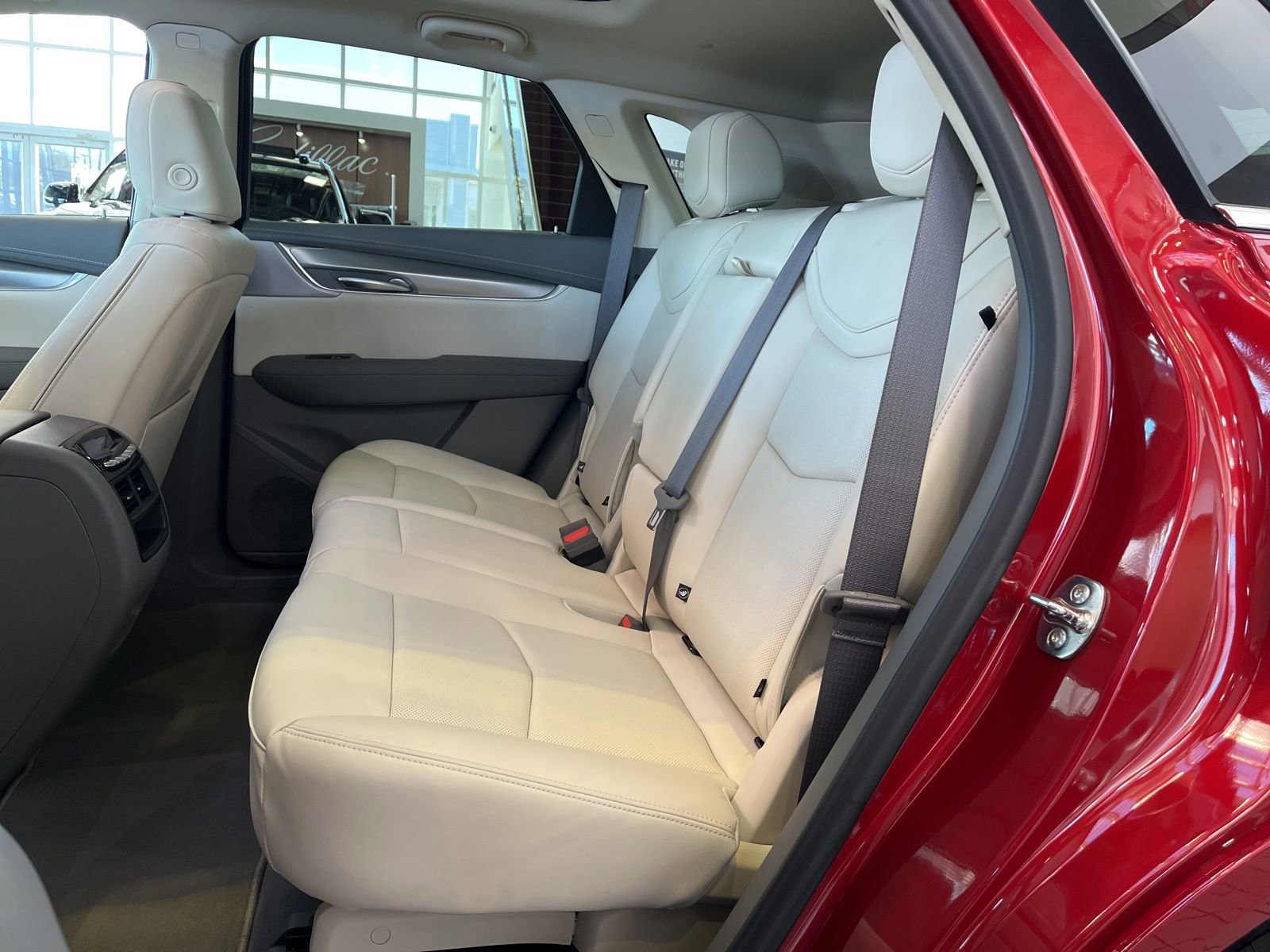 New 2026 Cadillac XT5 Premium Luxury w/ Driver Assist Package image 15