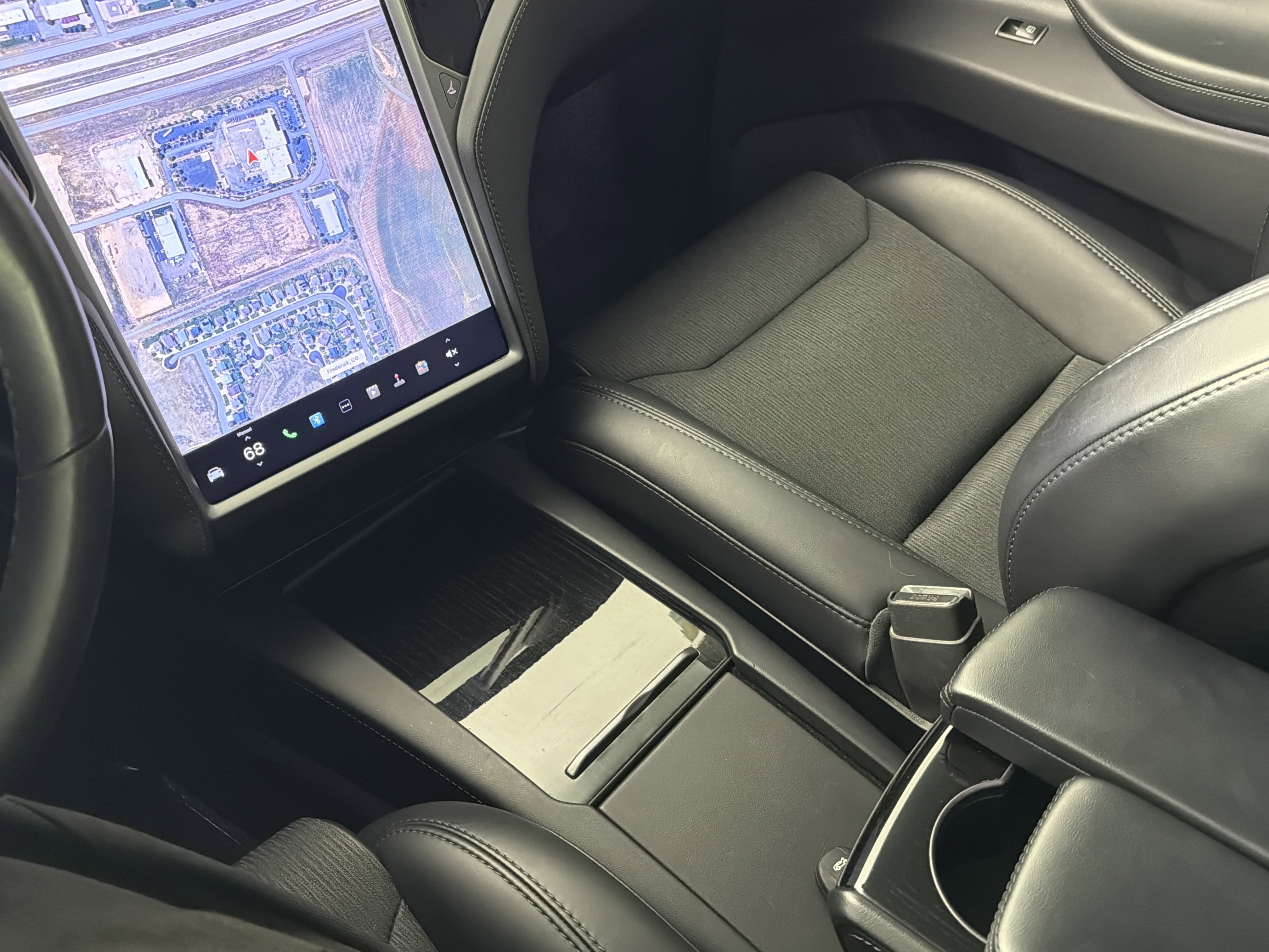 Used 2018 Tesla Model X 75D image 13