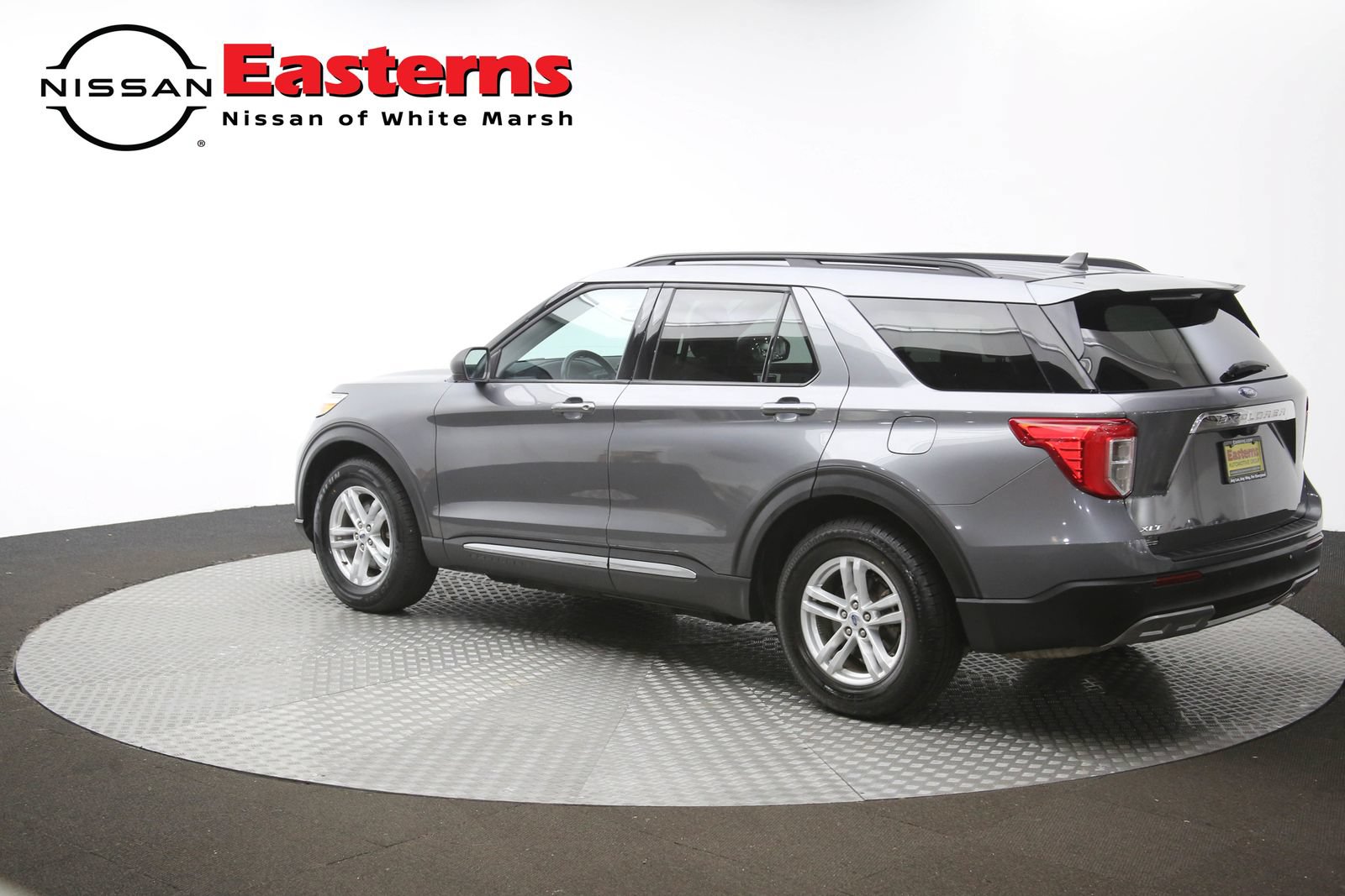 Used 2023 Ford Explorer XLT w/ Equipment Group 202A RWD image 63