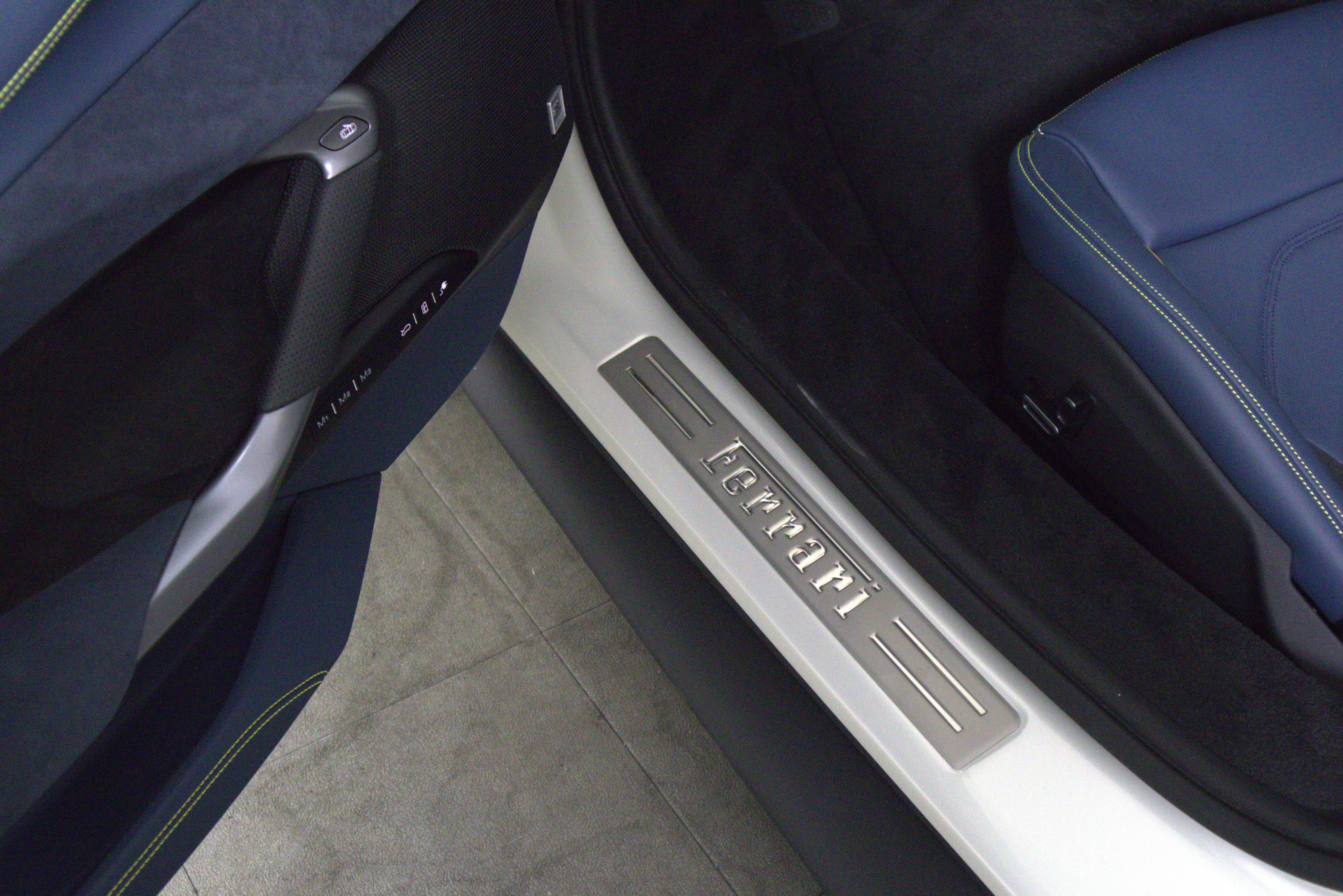 Certified 2025 Ferrari 296 GTS RWD image 18