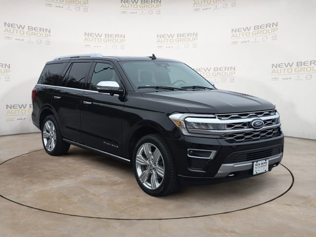 Used 2023 Ford Expedition Platinum image 7