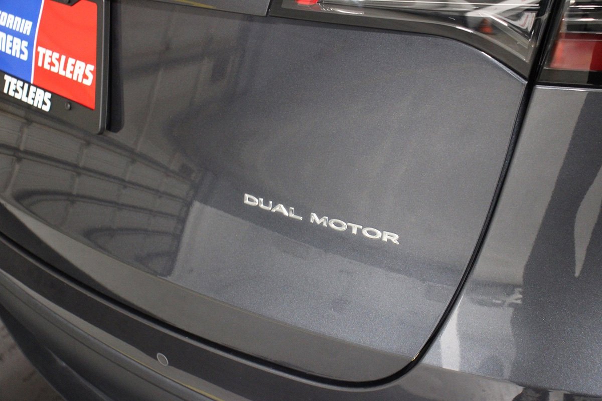 Used 2022 Tesla Model Y Long Range AWD/4WD image 11
