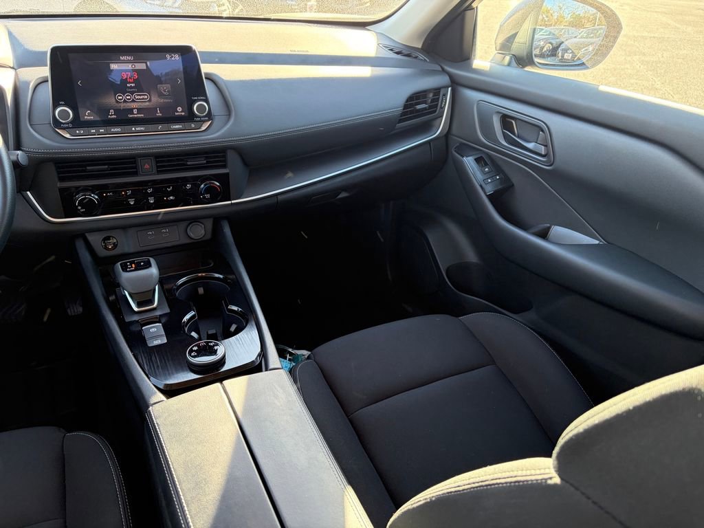 Certified 2025 Nissan Rogue S AWD/4WD image 19