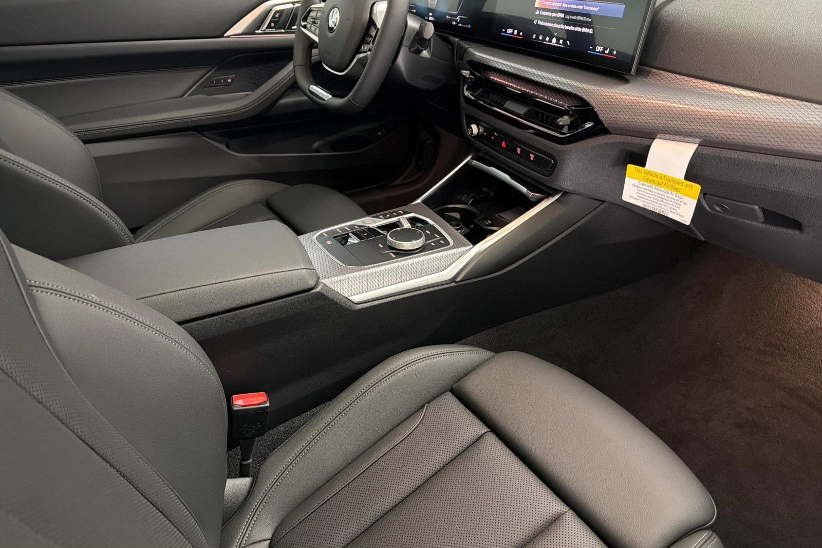 New 2026 BMW 430i Coupe w/ Parking Assistance Package image 27